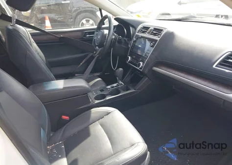 2019 Subaru Outback 3.6R Limited из США, поврежденный, VIN 4S4BSENC4K3267139